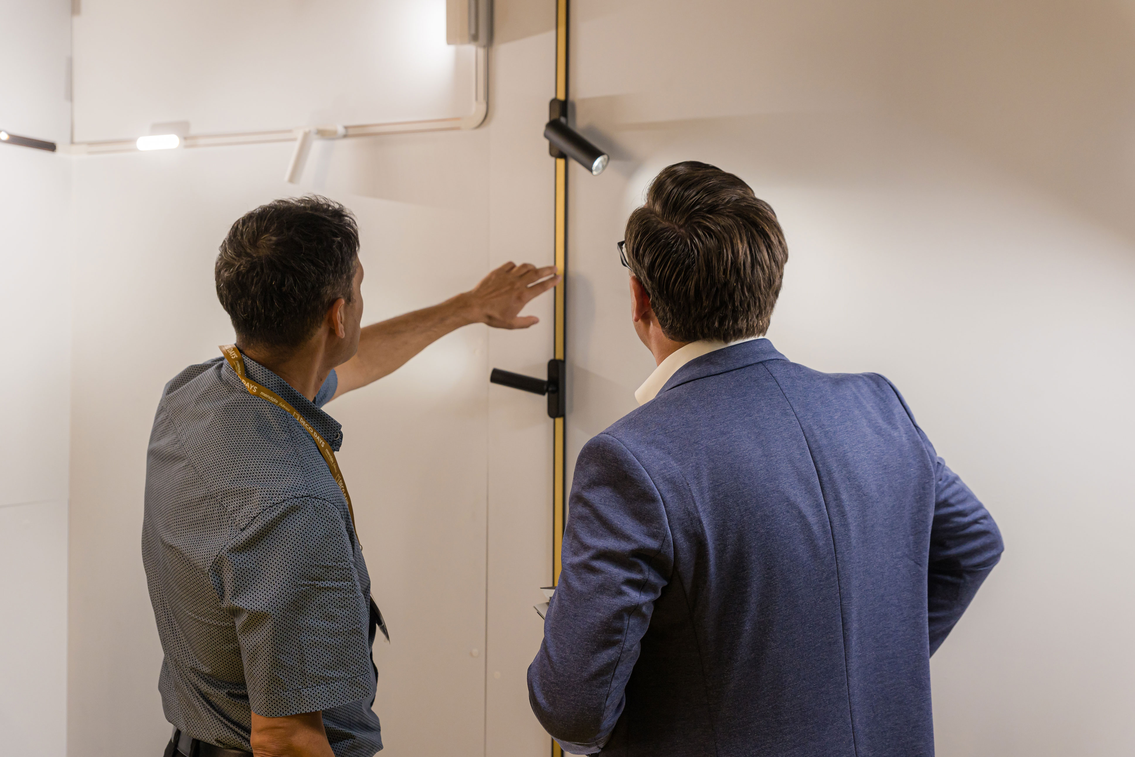 Sistem magnetic slim